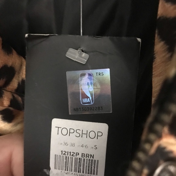 Leopard Print Miami Heat Puffer - Picture 6 of 7